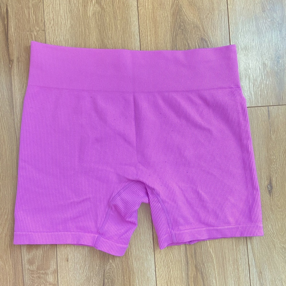 active shorts - Picture 3 of 3